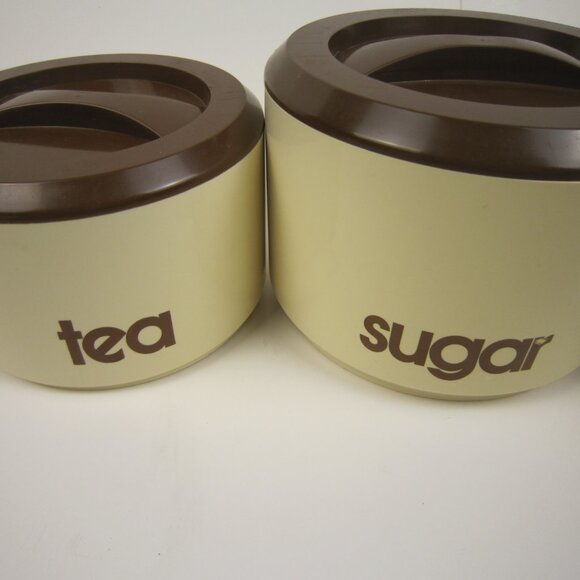 Sterilite 4 pc Vintage Beige / Brown Canisters: Coffee, Tea, Sugar, Flour - Used - Picture 3 of 16